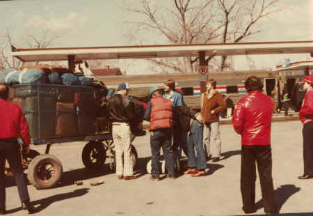 Scan880.jpg (243881 bytes)