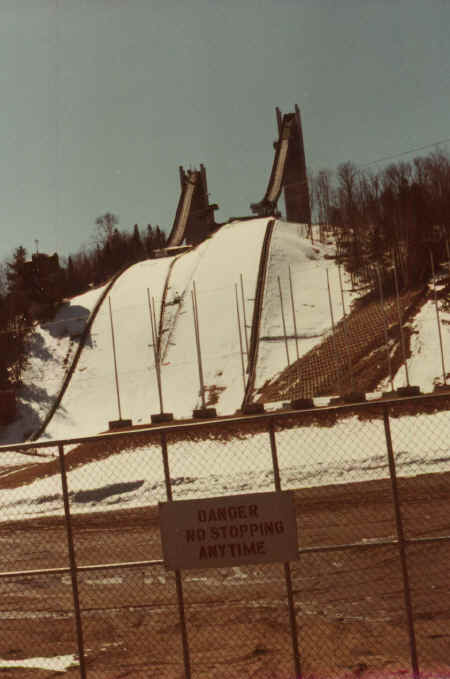 Scan881.jpg (225246 bytes)