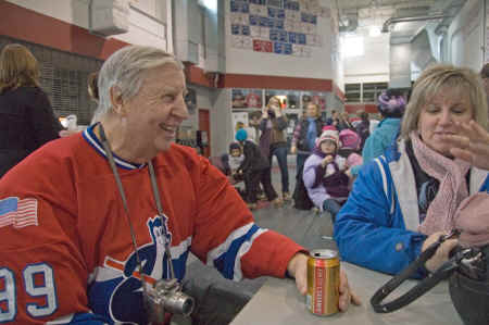 2011 01 01 New Years Party 007.jpg (1012515 bytes)