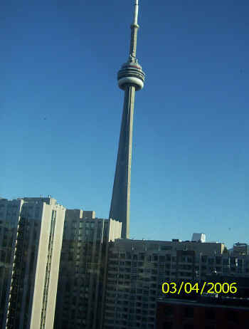 Toronto 179.jpg (303330 bytes)