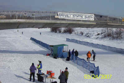 Alaska-Spring 147.jpg (553912 bytes)