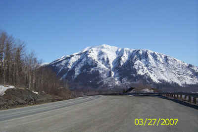 Alaska-Spring 339.jpg (541272 bytes)