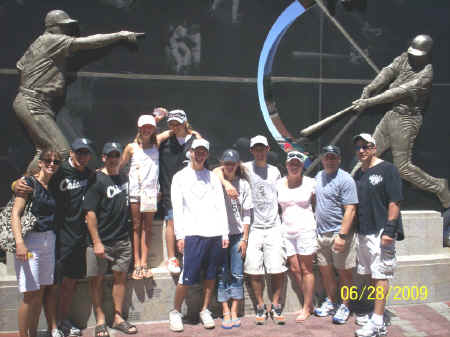 G-Family.jpg (246859 bytes)