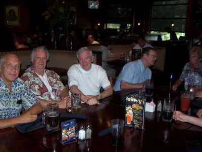 HTHS LUNCH JUNE5 2008 003.jpg (871501 bytes)