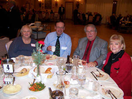 2010-12-4 014.jpg (1277927 bytes)