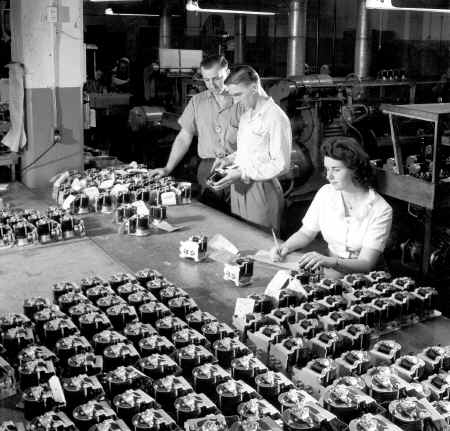 War Work[1].JPG (1785351 bytes)