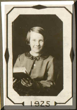 Adeline1925.jpg (89308 bytes)
