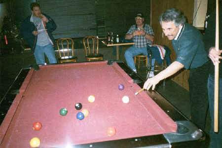 sjjpizza.JPG (54463 bytes)